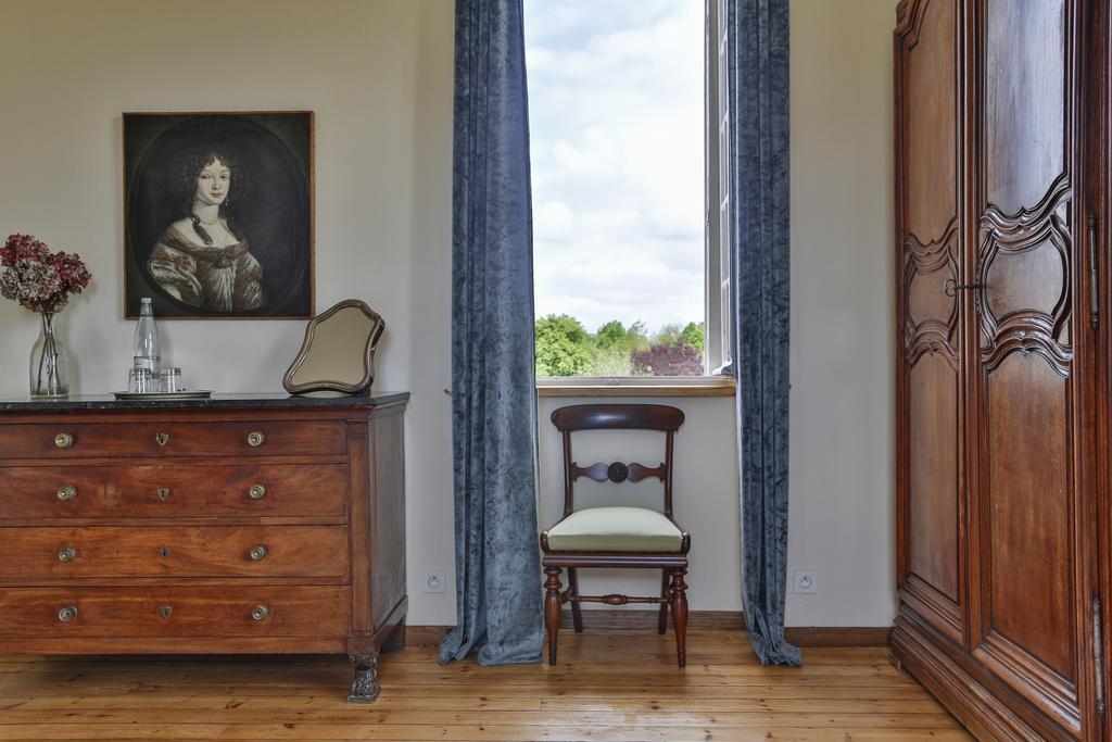 Clerval Maison D'Hotes Et Gites Dragey Room photo